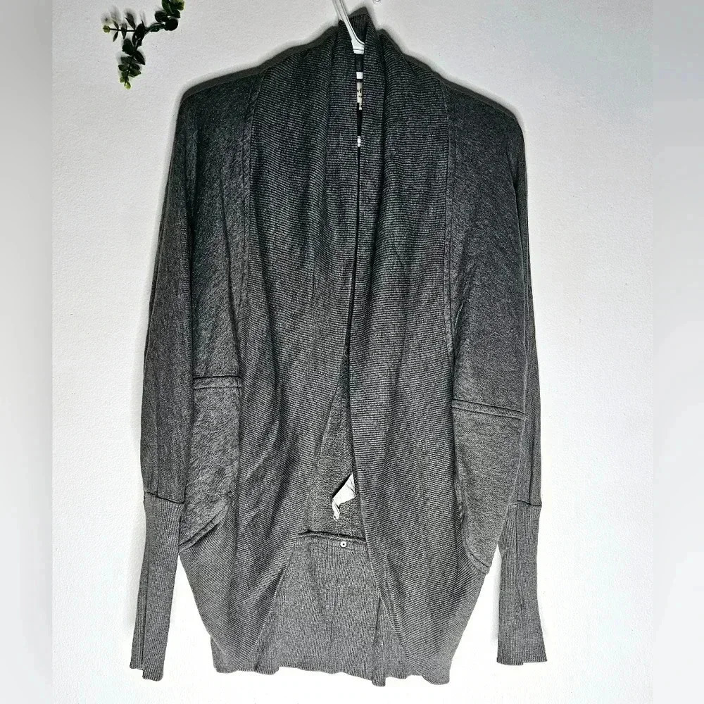 Wilfred  Aritzia Diderot Open Knit Cardigan Gray Sz M